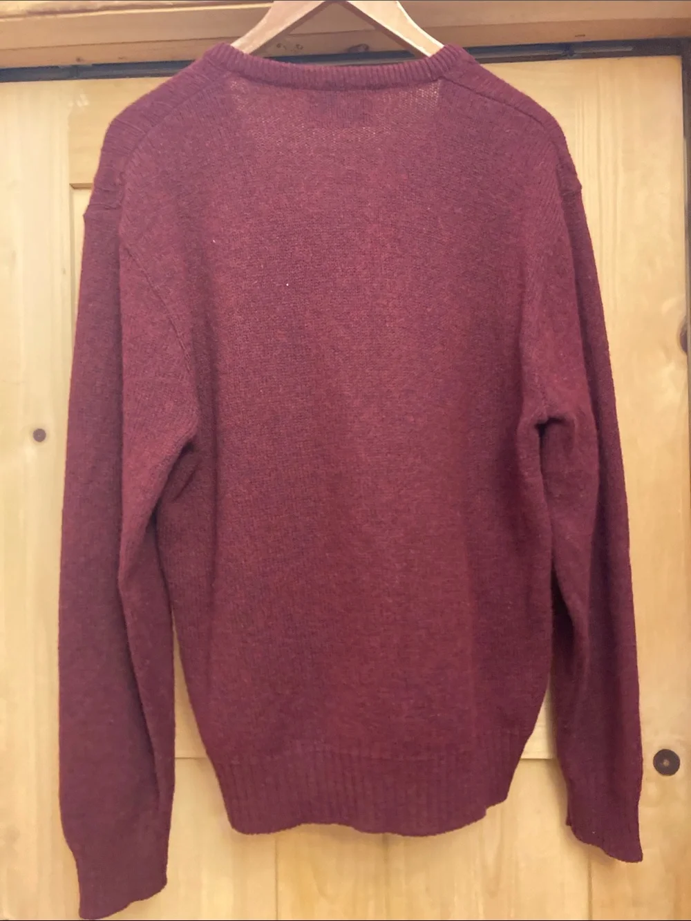 Vintage Jantzen V-Neck Wool Blend Cable Knit Sweater - Burgundy